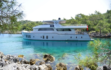 S Yachting Simay F