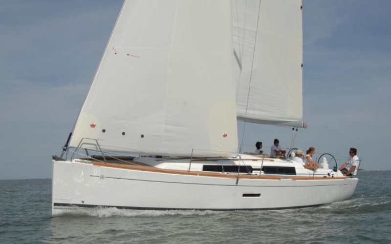 Dufour 335 GL