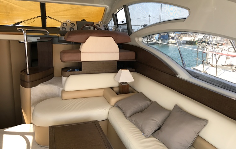 Azimut 43S (2005)