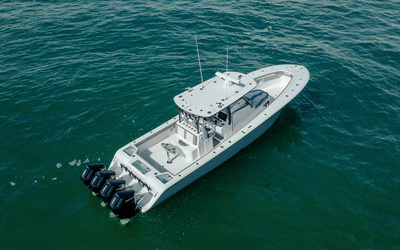Front Runner 39 Center Console