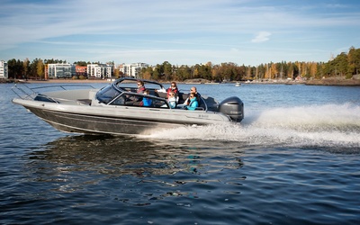 Yamarin Cross 75 Bow Rider