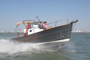 Rhea 750 Open