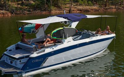 Cobalt R8 Surf