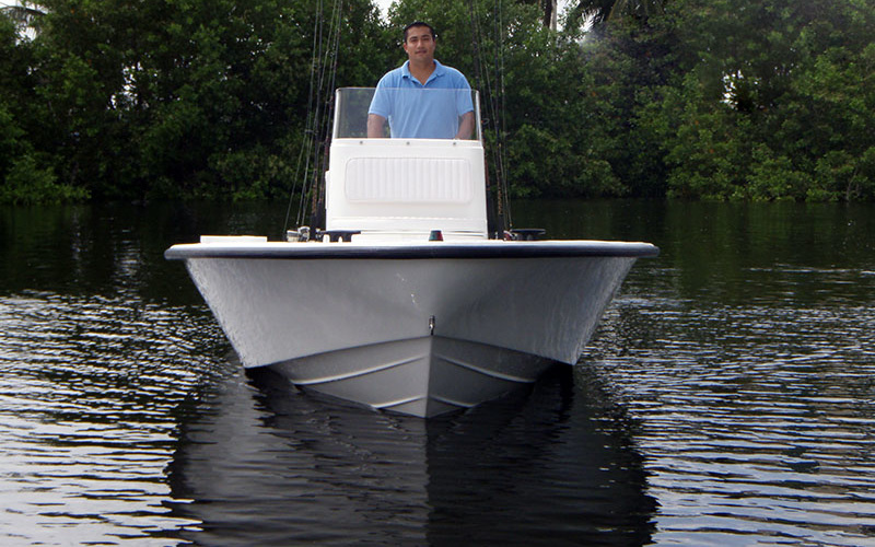 Dusky 218 Bay