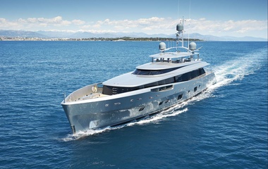 Feadship Como