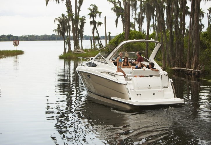 Regal 2860 Express