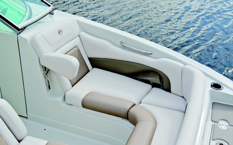 Crownline E2 XS