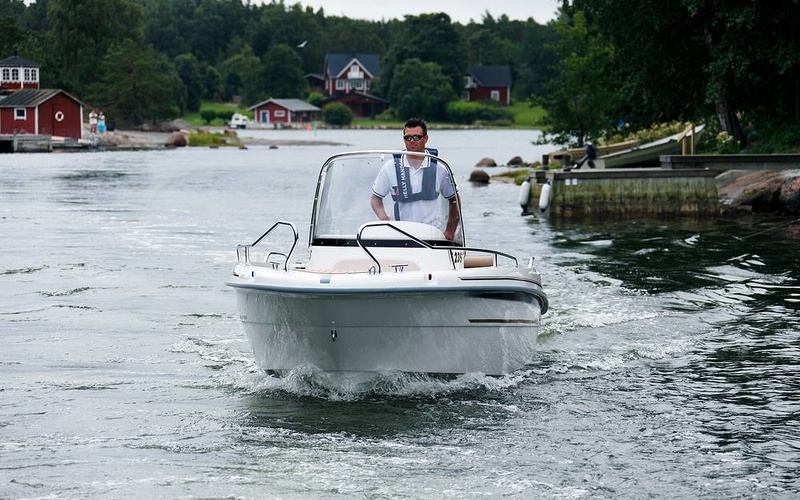 Yamarin 61 Center Console