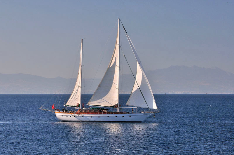 Agantur Shipyard Surreya