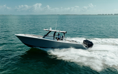 Front Runner 39 Center Console