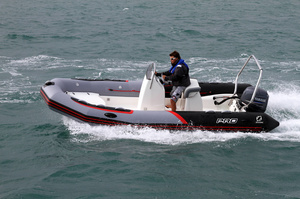 Zodiac Pro Racing 550
