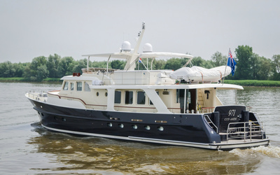 De Alm  Delfino 70