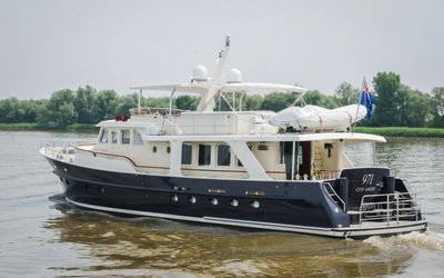 De Alm  Delfino 70