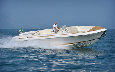 Colombo 32 Super Indios Tender