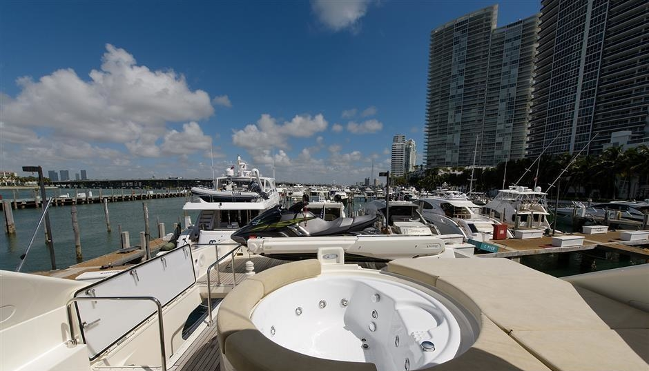 Ferretti Sea Era