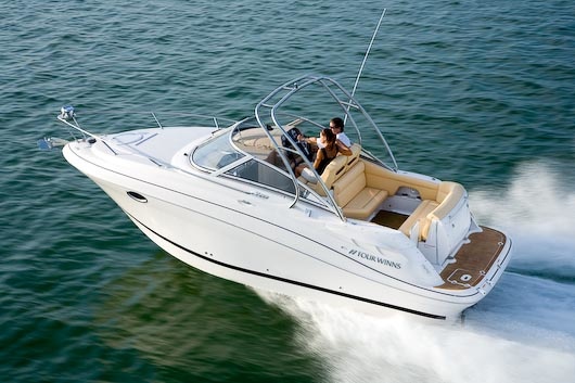 Four Winns V265