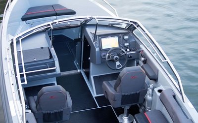 Yamarin Cross 75 Bow Rider