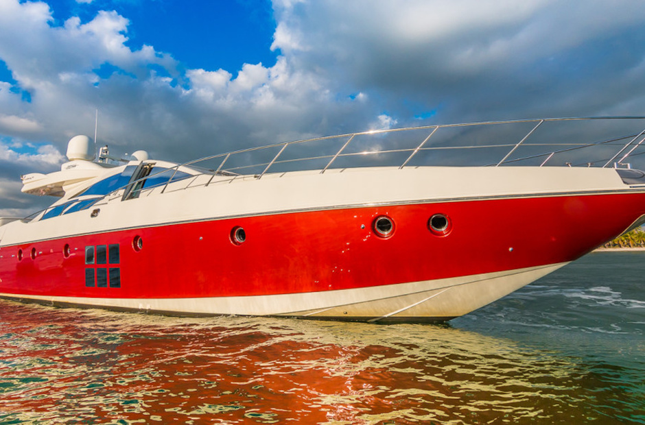 Azimut Scarlet