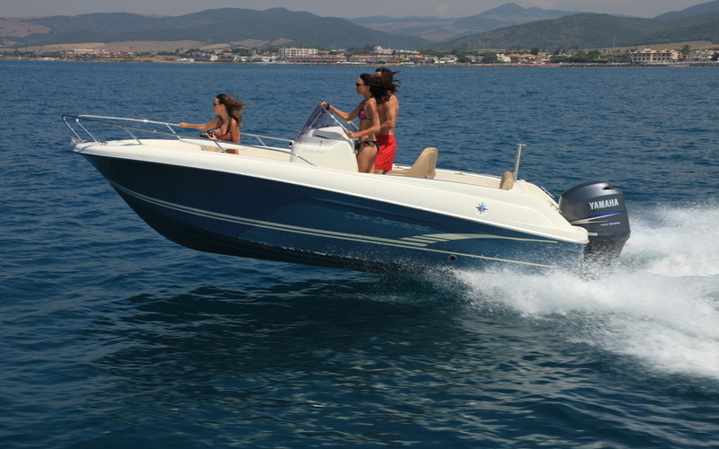 Jeanneau Cap Camarat 6.5 CC