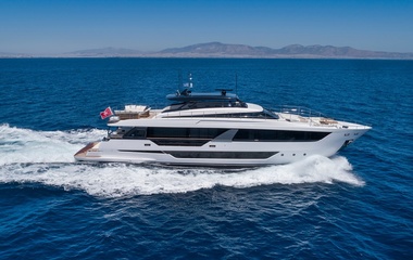 Ferretti Spica