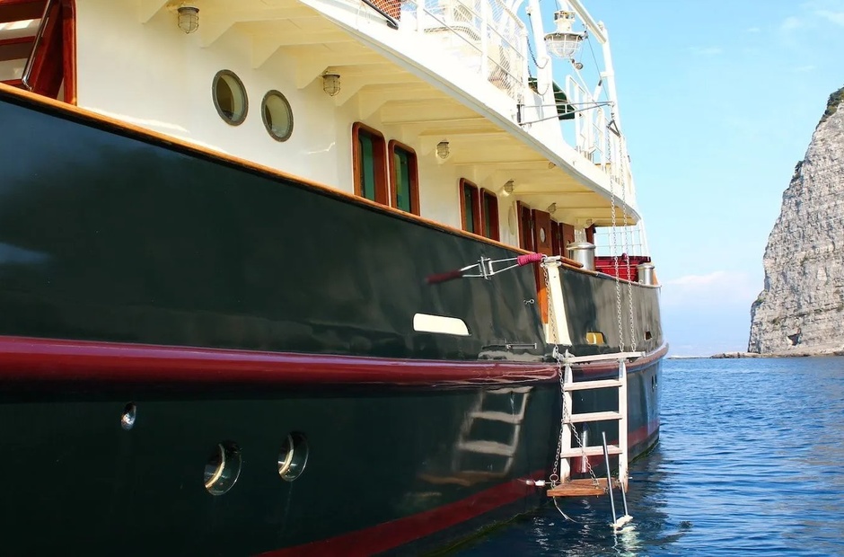 Benetti DP Monitor