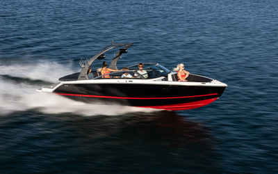 Four Winns H4 Surf