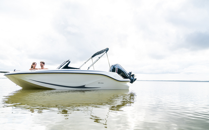 Quicksilver 525 aXess