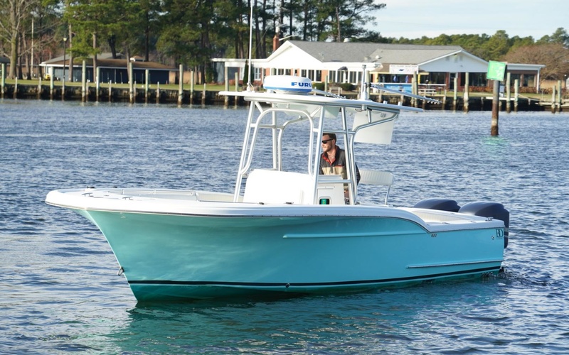 Buddy Davis 28 Center Console