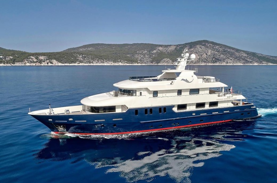 Mengi-Yay Yachts Serenity II