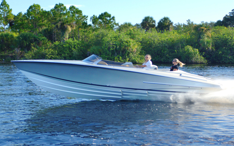 Nor-tech 320 MC Vee Bottom
