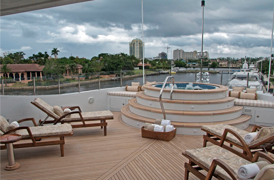 Trinity Yachts Miss Christine