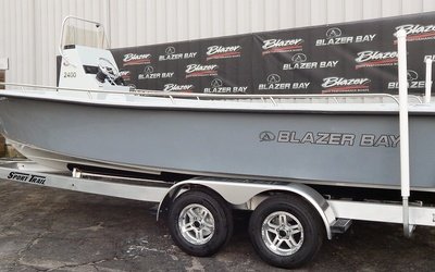 Blazer 2400 Open Bay Striper