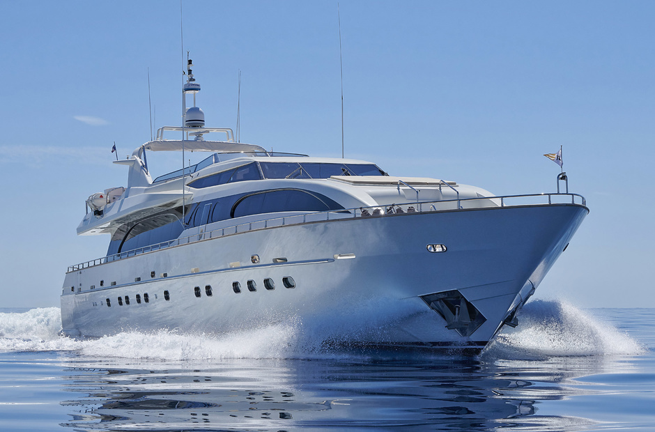 Falcon Celia