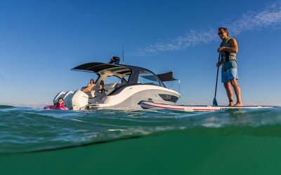 Sea Ray Sundancer 370 Outboard