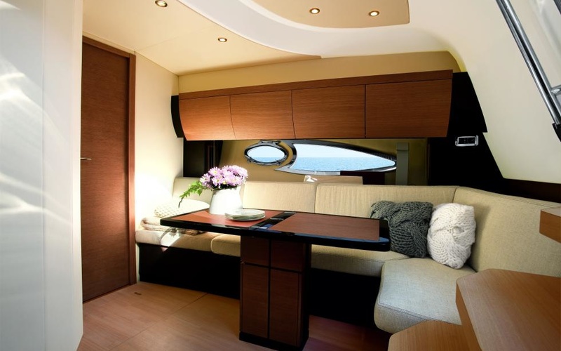 Atlantis 40