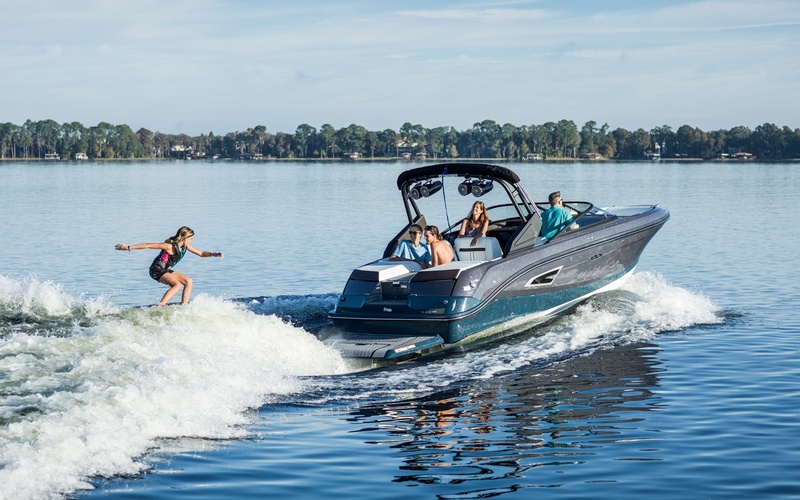 Sea Ray W230 SLX