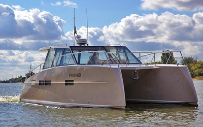Aurora 33