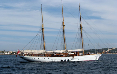 Lawley Sakara