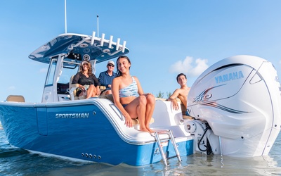 Sportsman Heritage 261 Center Console