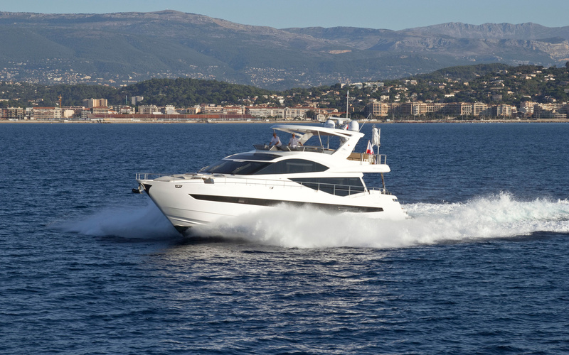 Galeon 780 Crystal