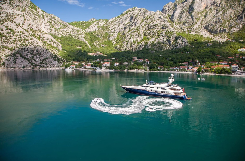 Benetti Jo I