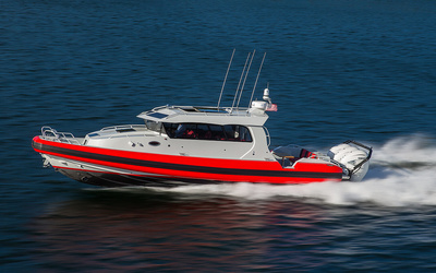 Life Proof 39 Yachtline Cabin