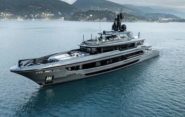 Baglietto  Akula