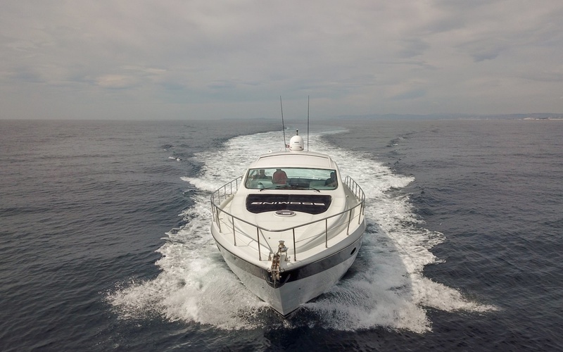 Pershing 56