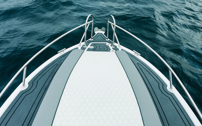 Zeus Tender 72