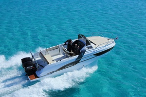 Beneteau Flyer 7.7 SUNdeck