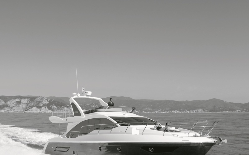 Azimut 50 Galley Up