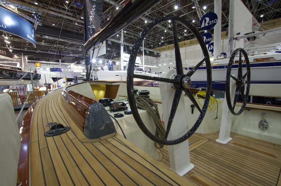Cockpit: good, but the deck's walking underfoot...