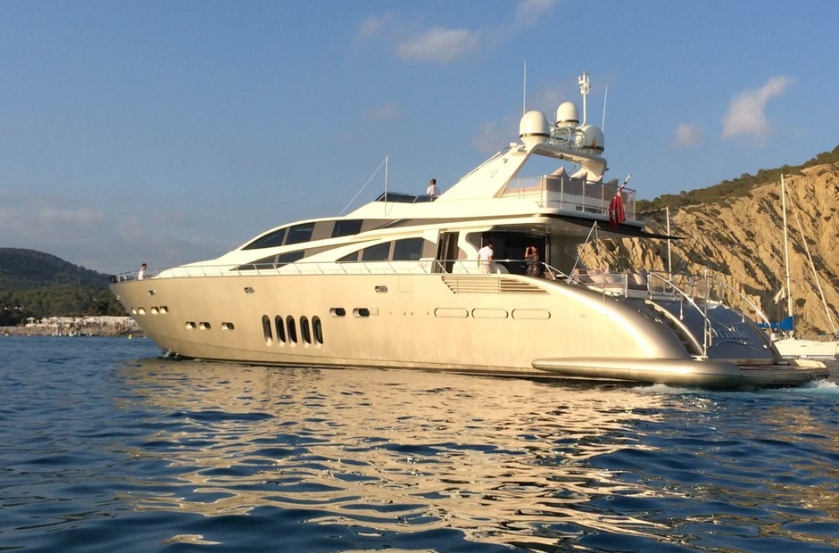 Leopard Love Boat