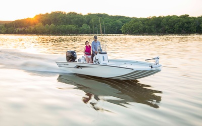 Crestliner 2000 Bay
